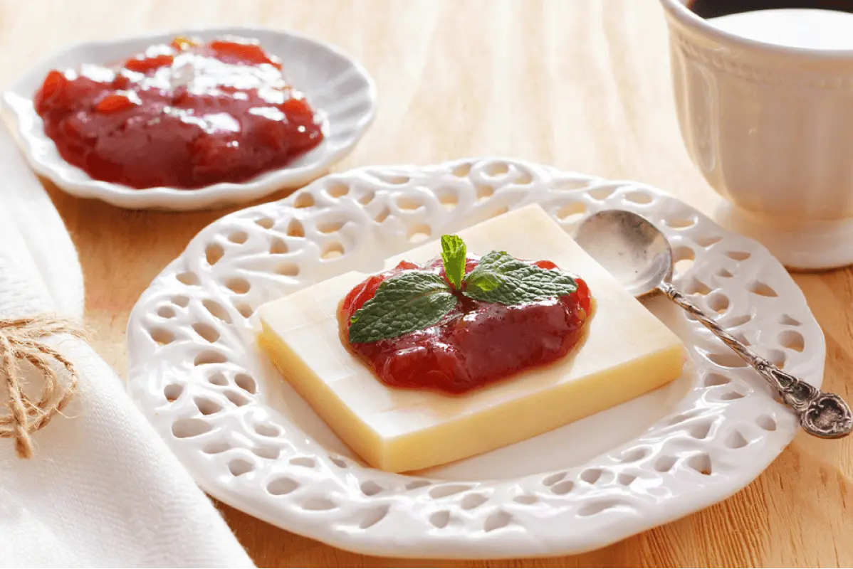 Mermelada de guayaba con queso: una deliciosa combinación - Qué beneficios tiene la mermelada de guayaba mermelada de guayaba con queso - Qué beneficios tiene la mermelada de guayaba