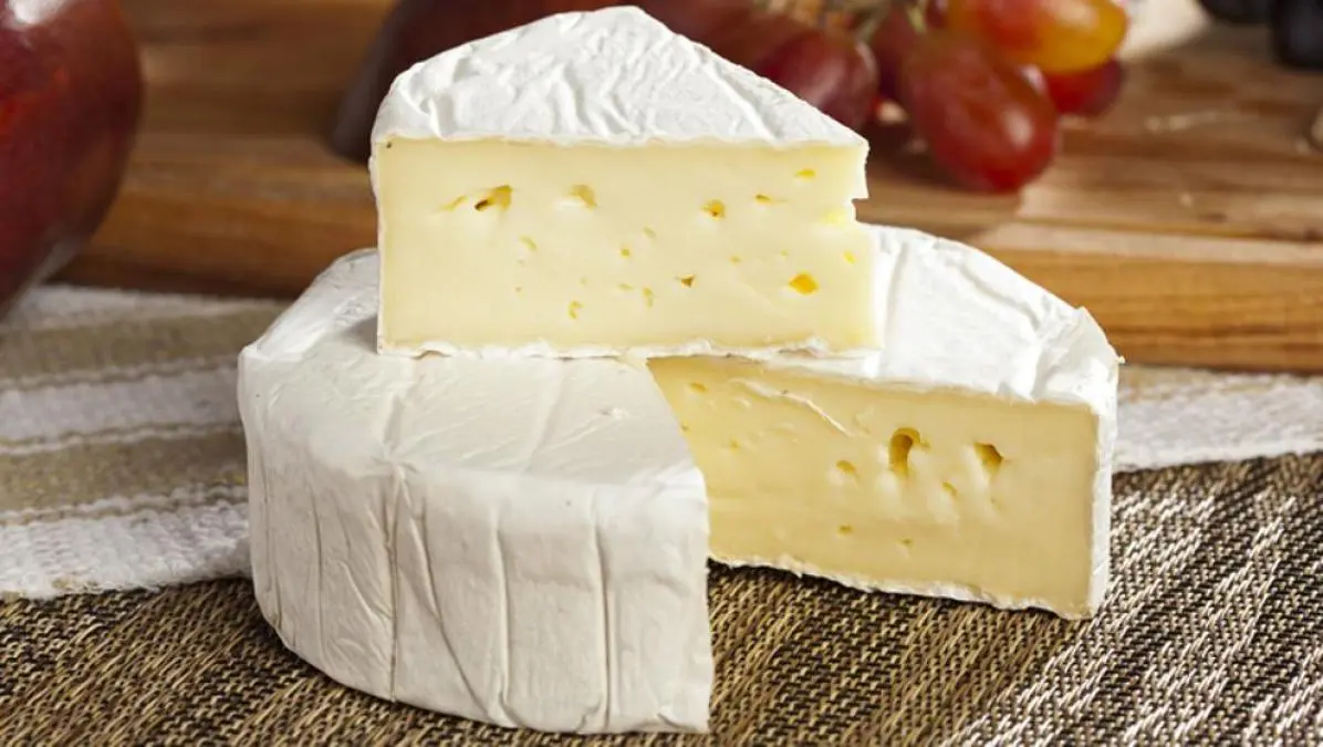 se puede comer la corteza del queso brie - Qué cortezas de queso se pueden comer