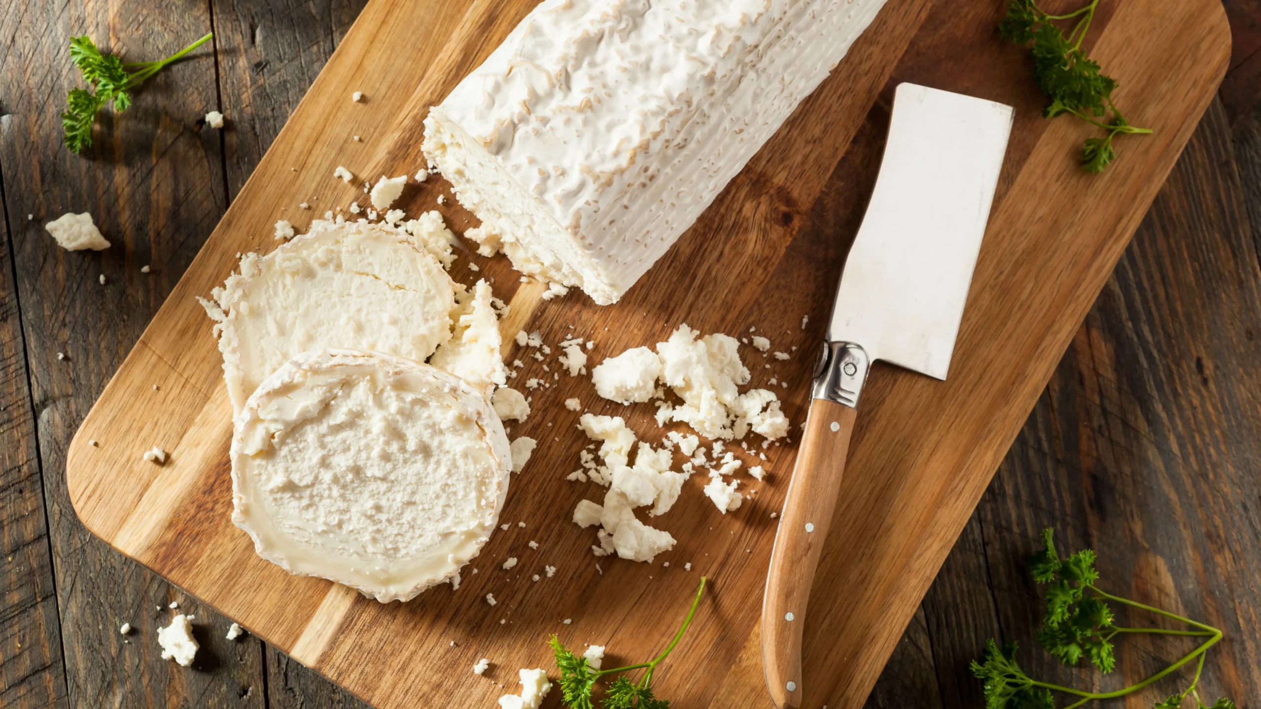 tipos de quesos de cabra - Qué quesos se hacen con la leche de cabra