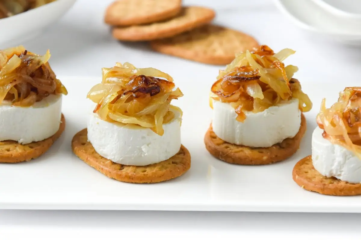 Tostas con queso de cabra: una deliciosa opción para disfrutar - Qué tipo de queso es el queso de cabra tostas con queso de cabra - Qué tipo de queso es el queso de cabra
